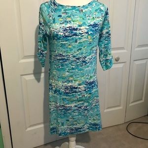 Rare 3/4 sleeve Lilly Pulitzer sheath dress. In amazing condition- xs blue